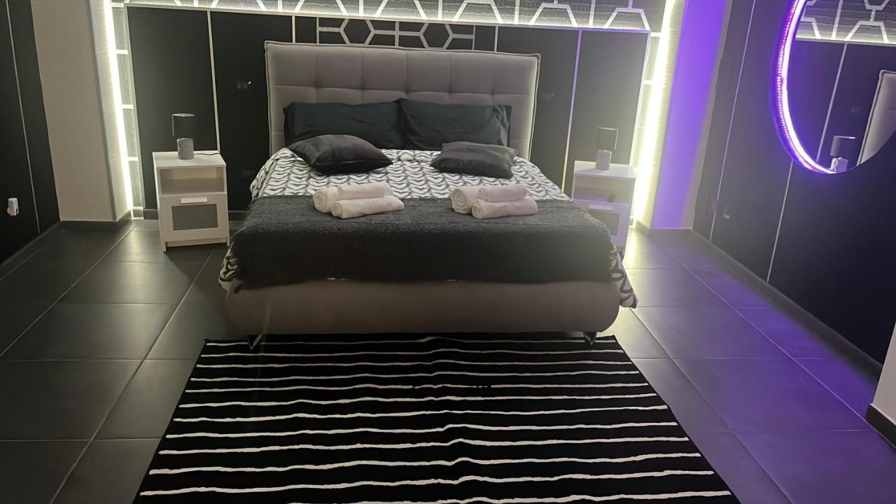 Luxury Suite Mimi Bari Eksteriør bilde