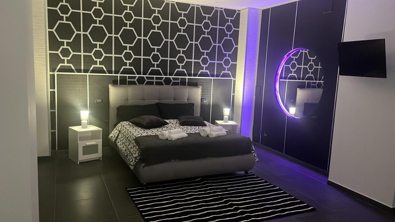 Luxury Suite Mimi Bari Eksteriør bilde