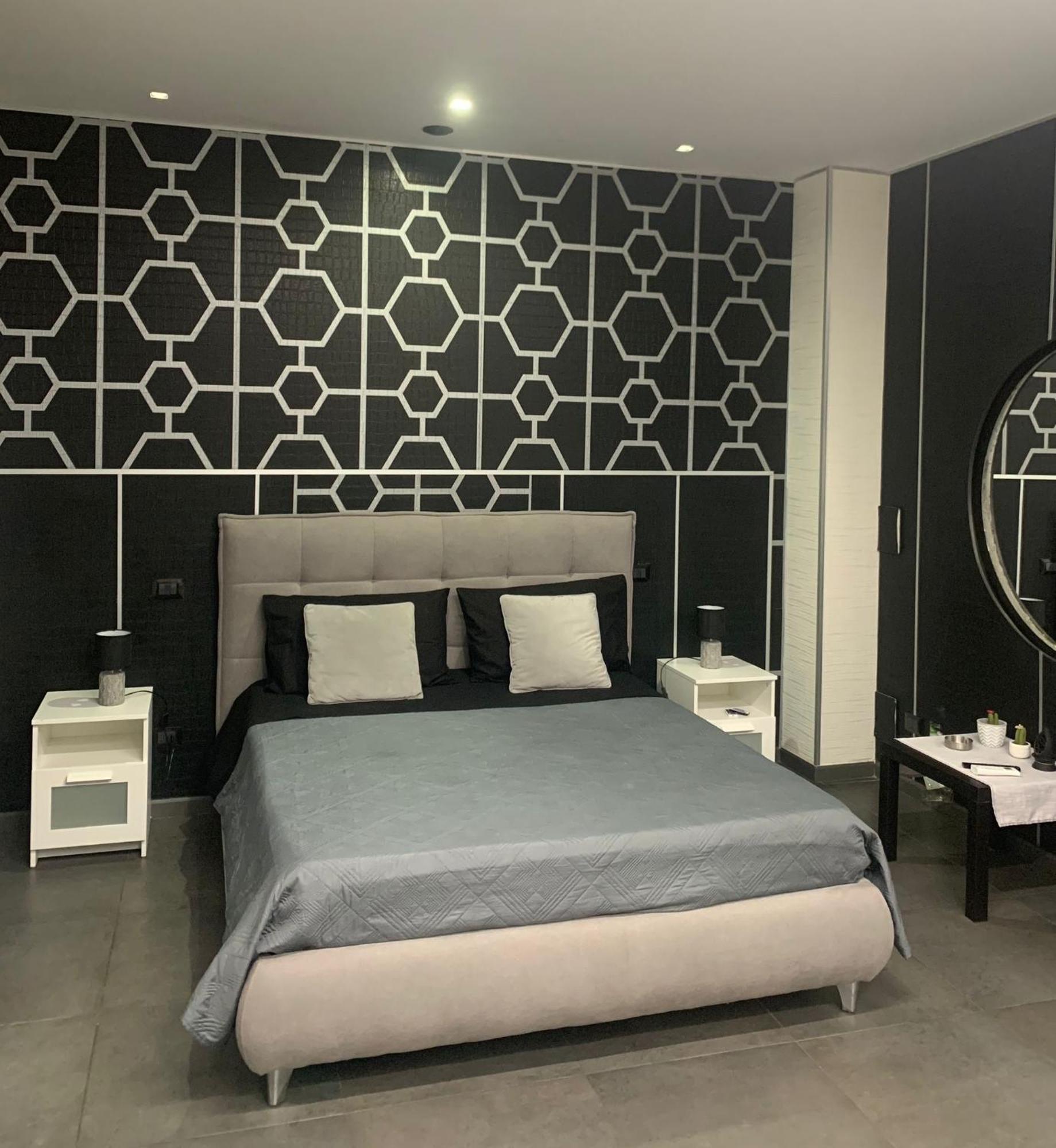 Luxury Suite Mimi Bari Eksteriør bilde